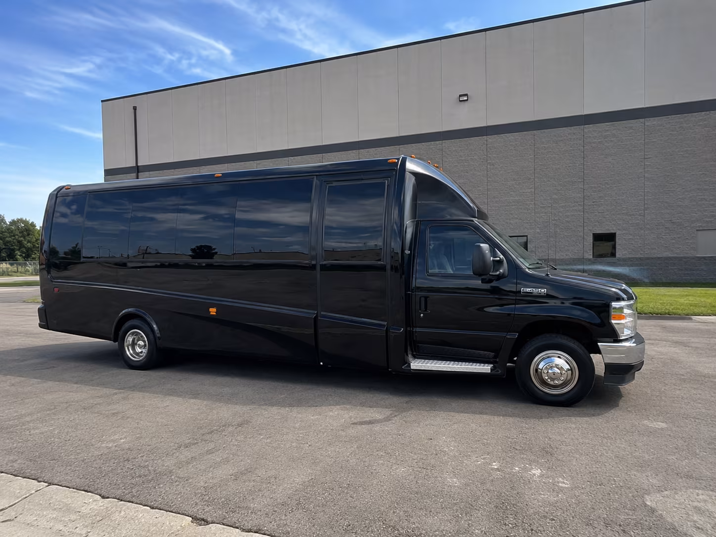 charter buses to the museum of discovery and science and broward center
