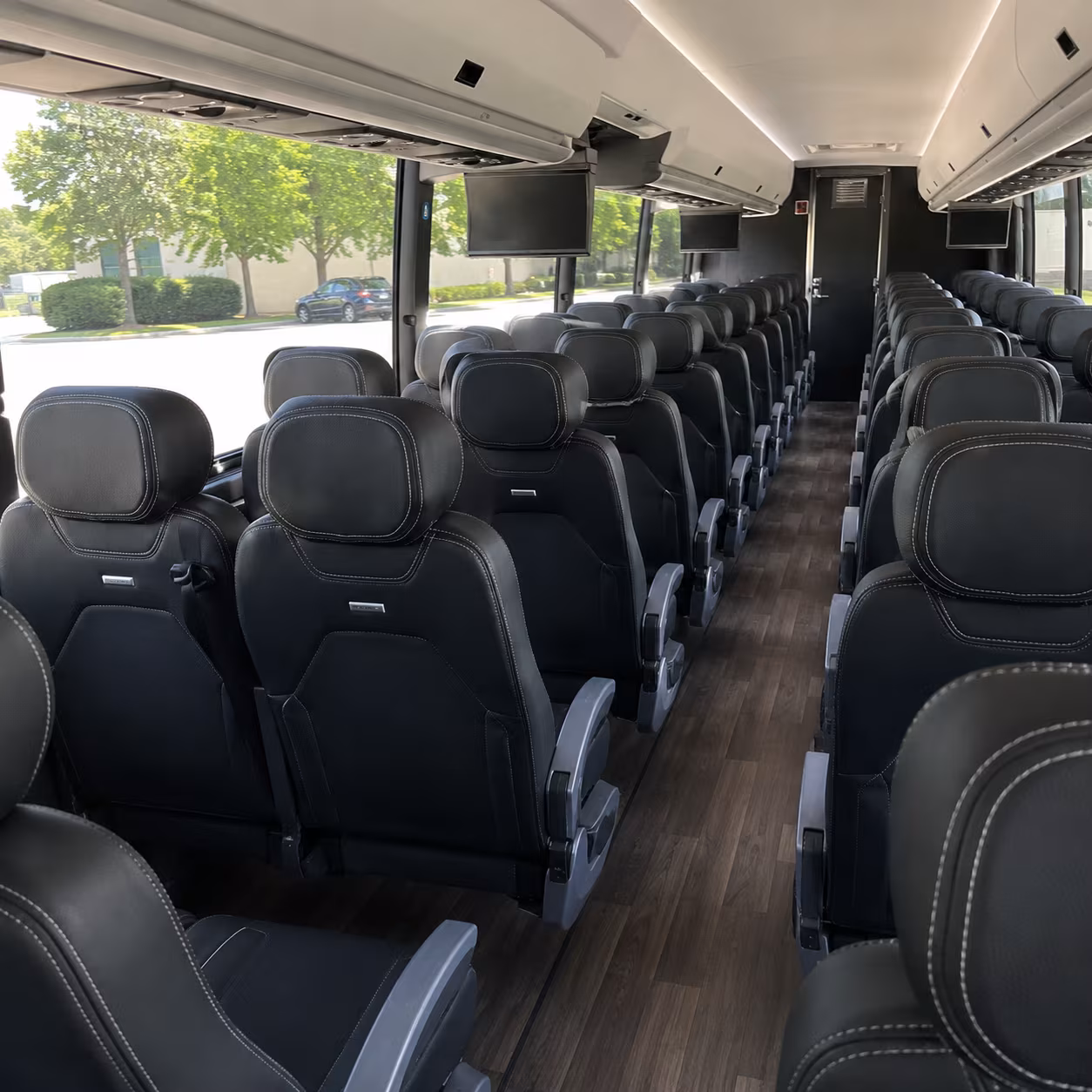 deerfield beach comfortable charter buses for government military personnel