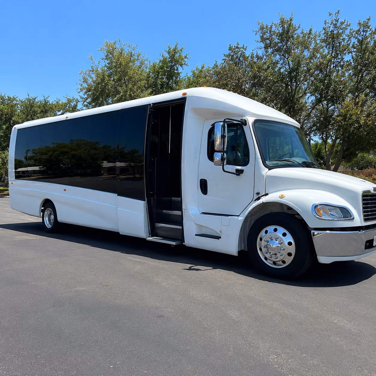 find exactly what you need for corporate and private wine tour groups in pompano beach