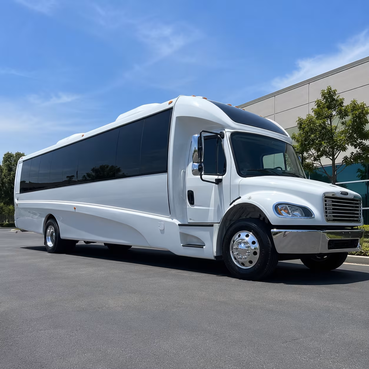 shuttle your team between pompano beach and fort lauderdale with ease