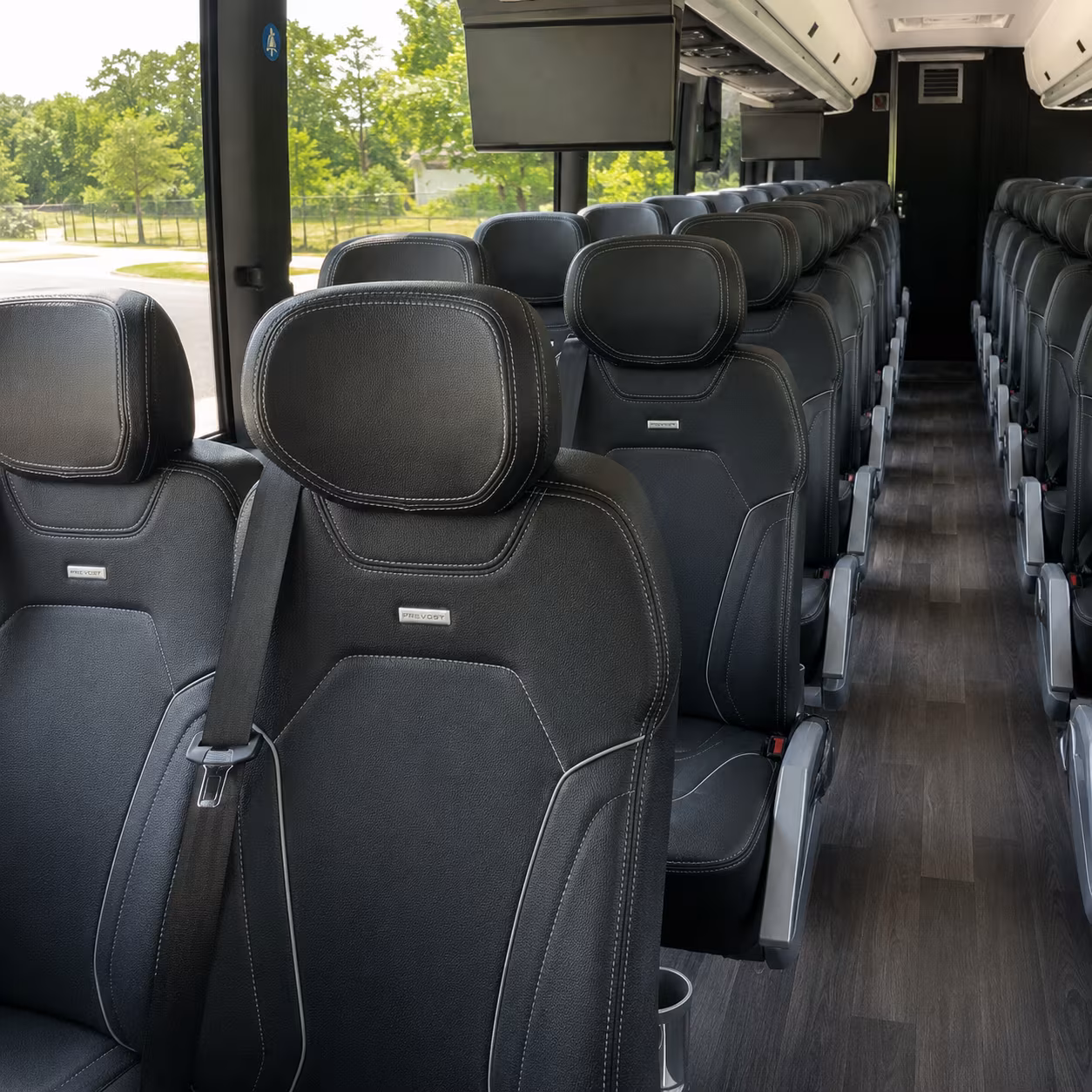 tamarac organize a tamarac corporate event with a charter bus